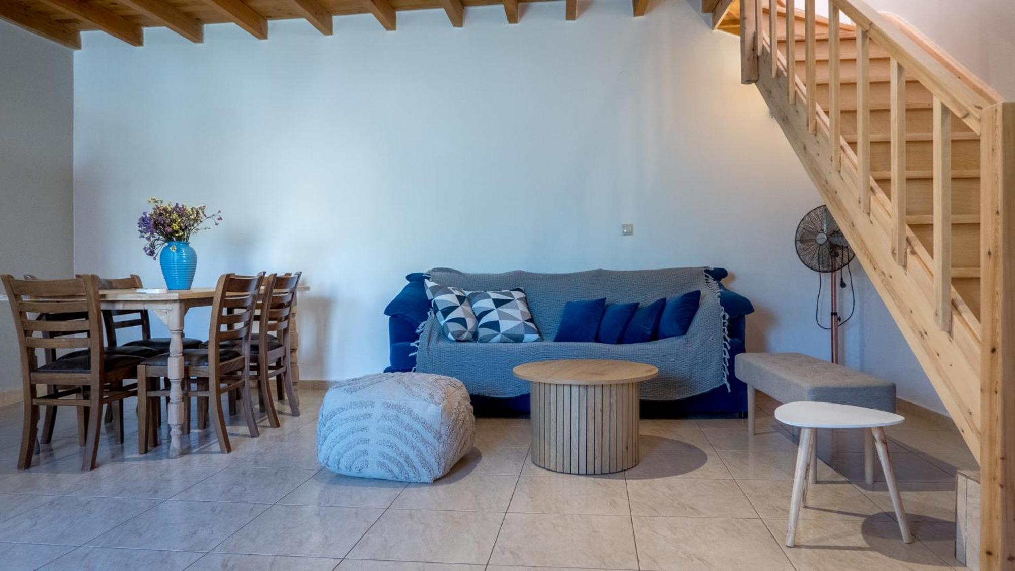 Ferienhaus τhemis House *